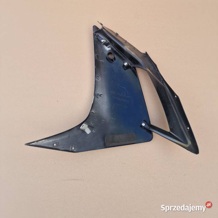 YAMAHA YZR R1 RN19 BOK BOCZEK OSŁONA OWIEWKA Szyby i owiewki Bieleń sprzedam