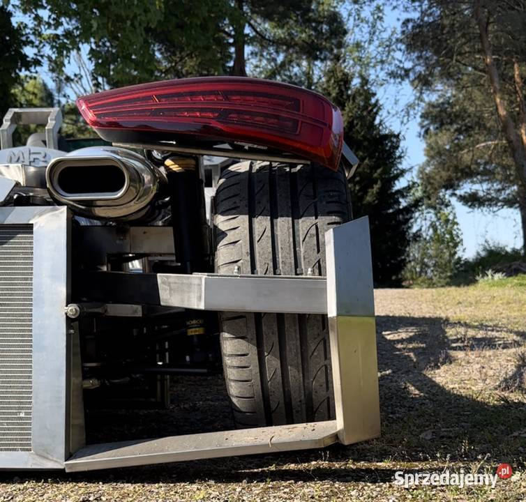 M1R supercar ze stali szlachetnej nierdzewnej Motoryzacja Płońsk sprzedam