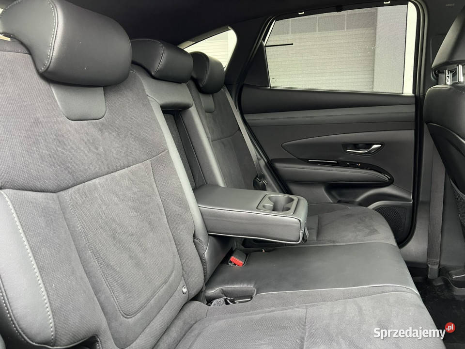 Hyundai Tucson 16TGDI HEV 6AT 4WD 215 20th kurtyny powietrzne Tucson Piotrków Trybunalski