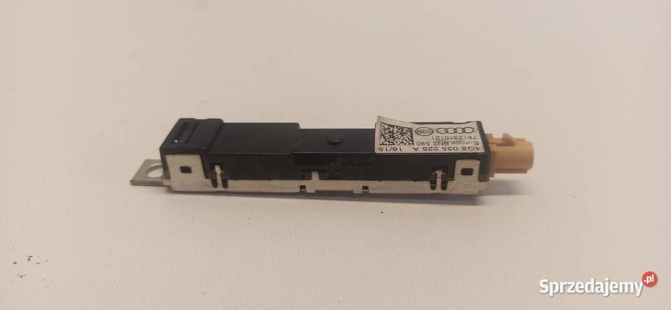 AUDI A7 WZMACNIACZ ANTENY 4G8035225A