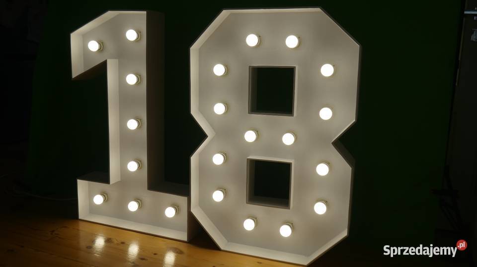 Cyfra 18 w 3D Leszno