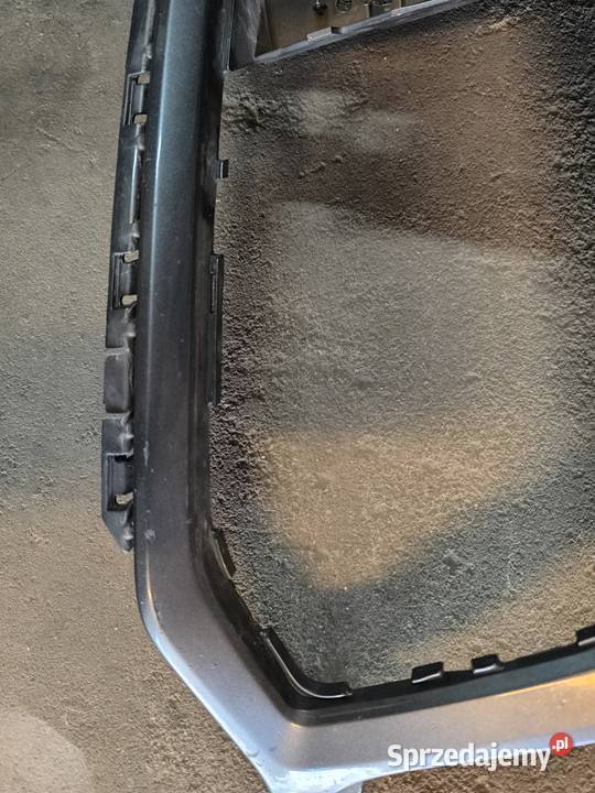 Narożnik zderzaka prawy LX7R Audi Q5 80A Grajewo sprzedam