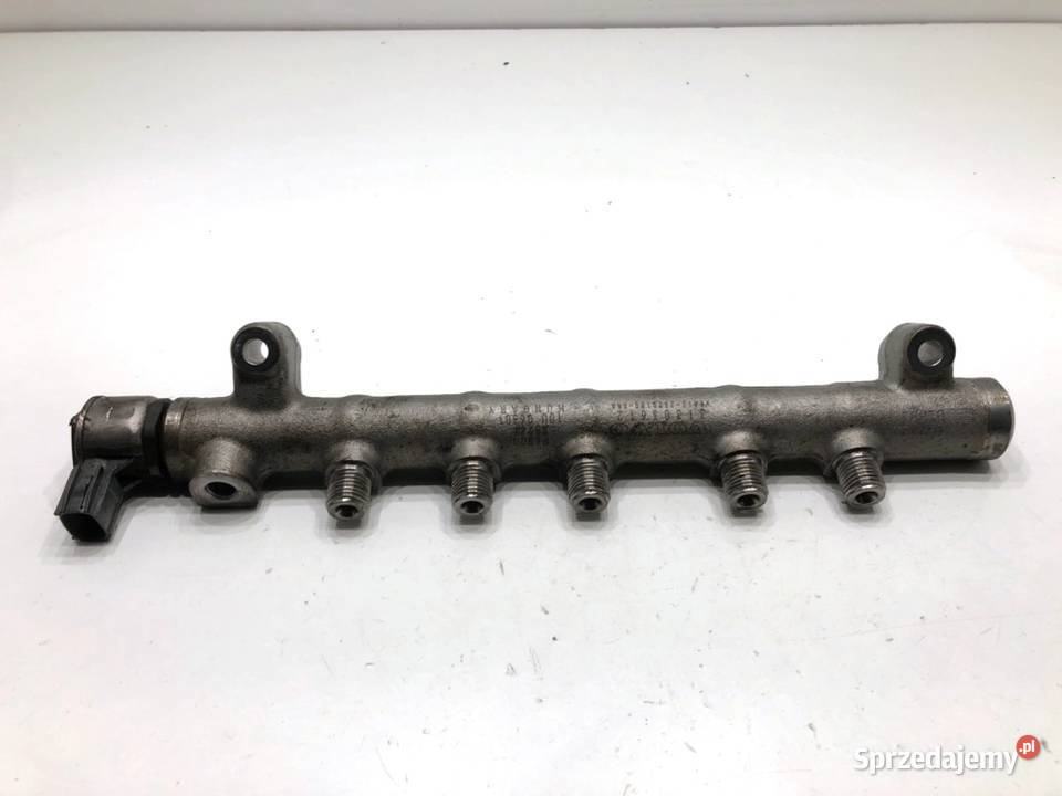 LISTWA WTRYSKOWA Z CZUJNIKIEM VOLVO V60 I osobowe Listwy wtryskowe