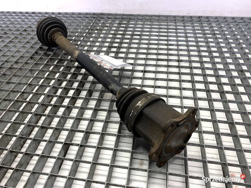 PÓŁOŚ PRAWY PRZÓD AUDI A4 B7 8E0407272AR 20 170 osobowe podkarpackie