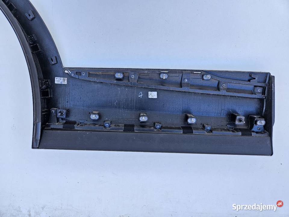 KIA SPORTAGE V 5 LISTWA DRZWI LEWY TYŁ LEWA Międzychód