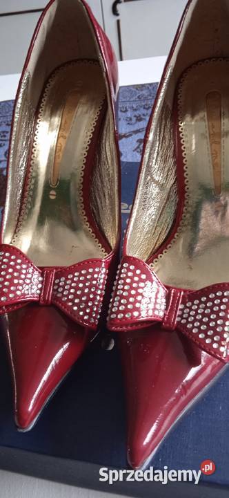 WIŚNIOWE LAKIEROWANE MARKOWE SZPILKI r 37 Piła