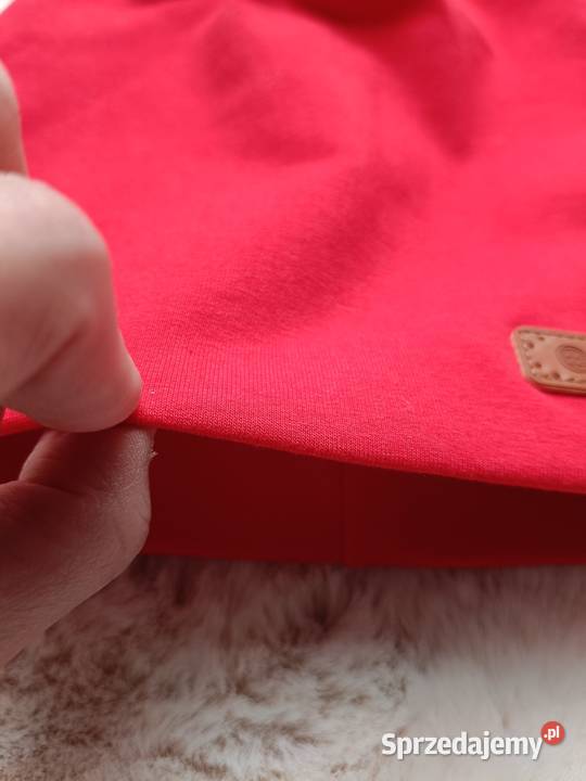 Przepiękne Czapki Dzianina czerwień Dla kobiet Zabrze