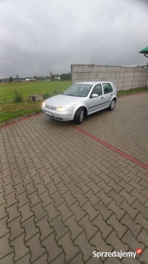 Sprzedam wv golf 4 sdi z hakiem Bieliny