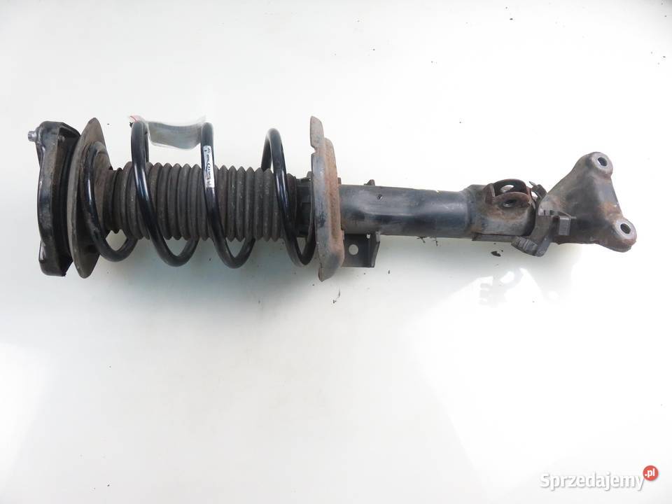 MCPERSON LEWY PRZEDNI MERCEDES S204 C 200 CDI