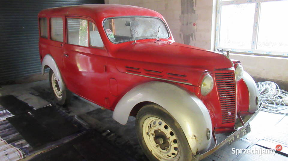 Renault 11 l Juvaquatre Fourgonnette 1951r Pali Sulechów