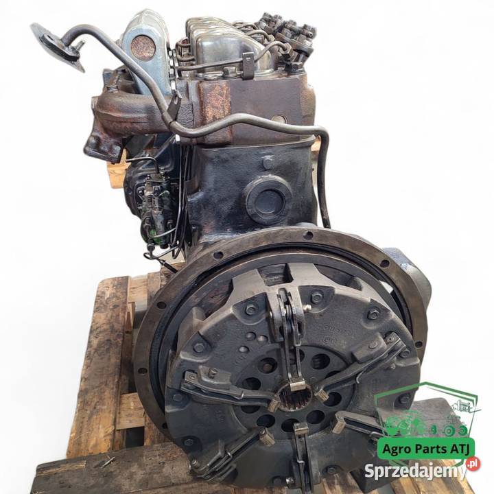 Silnik 4cyl turbo MWM TD 2264 R180 Renault 10314 podlaskie Ciechanowiec