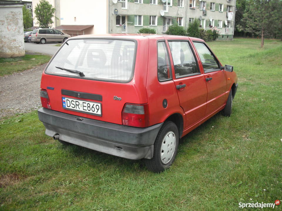 Fiat Uno 10 bez korozji z małym przebiegiem 132000km Rakoszyce sprzedam