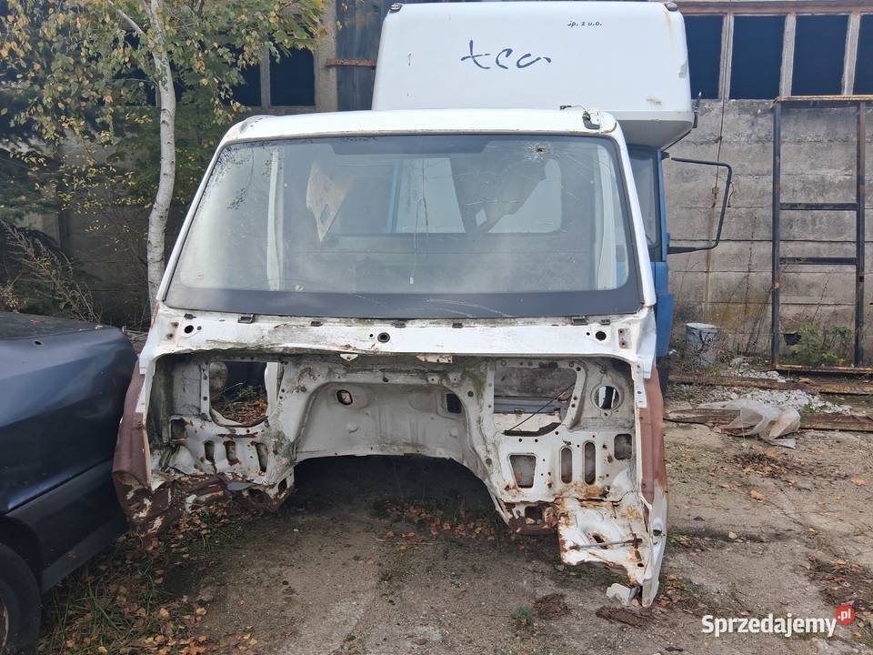 Lewa ćwiartka z dachem Iveco Dayli 2003 Tur