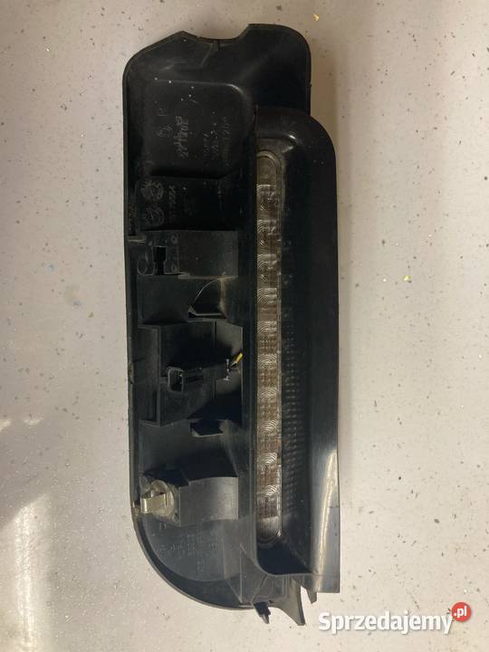 Opel combo tylny stop na szybę strona prawa małopolskie Klecza Dolna