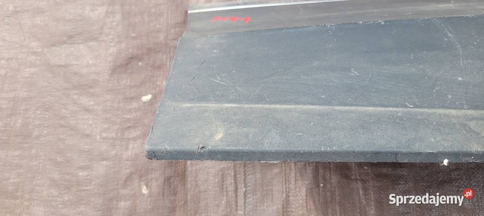 VW TIGUAN 5NA LISTWA DRZWI PRAWY TYŁ osobowe