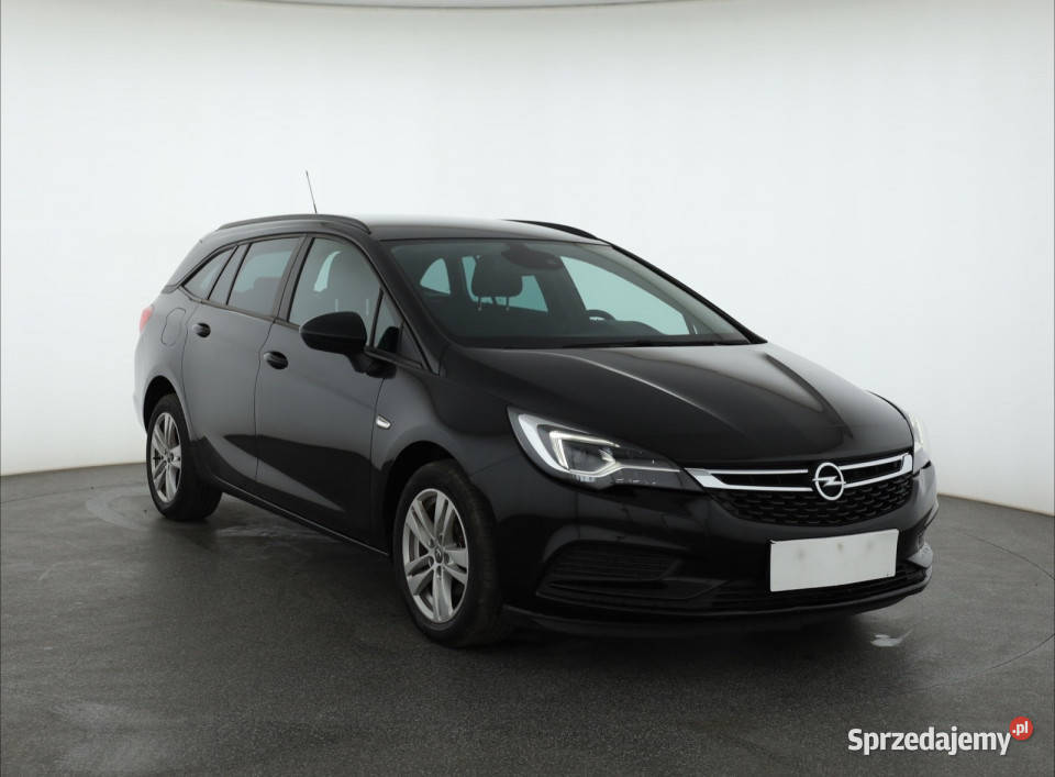 Opel Astra 14 T Piaseczno