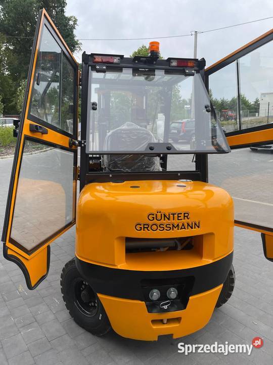 Wózek widłowy 3T kabina triplex produkcji 2023 Poznań
