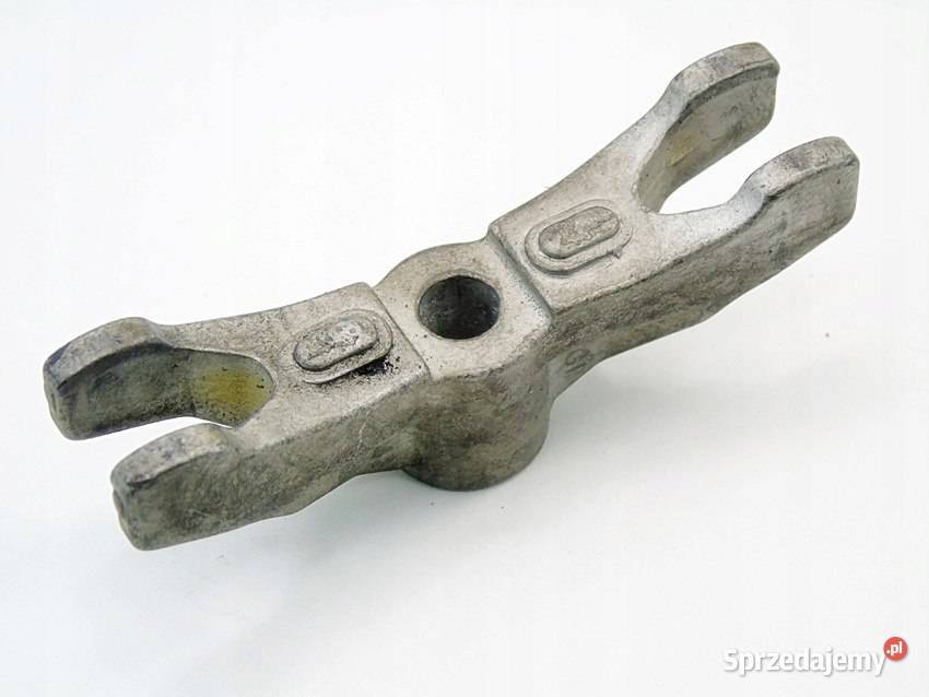 ŁAPKA MOCOWANIE WTRYSKÓW 13 CDTI CORSA C D Sosnowiec