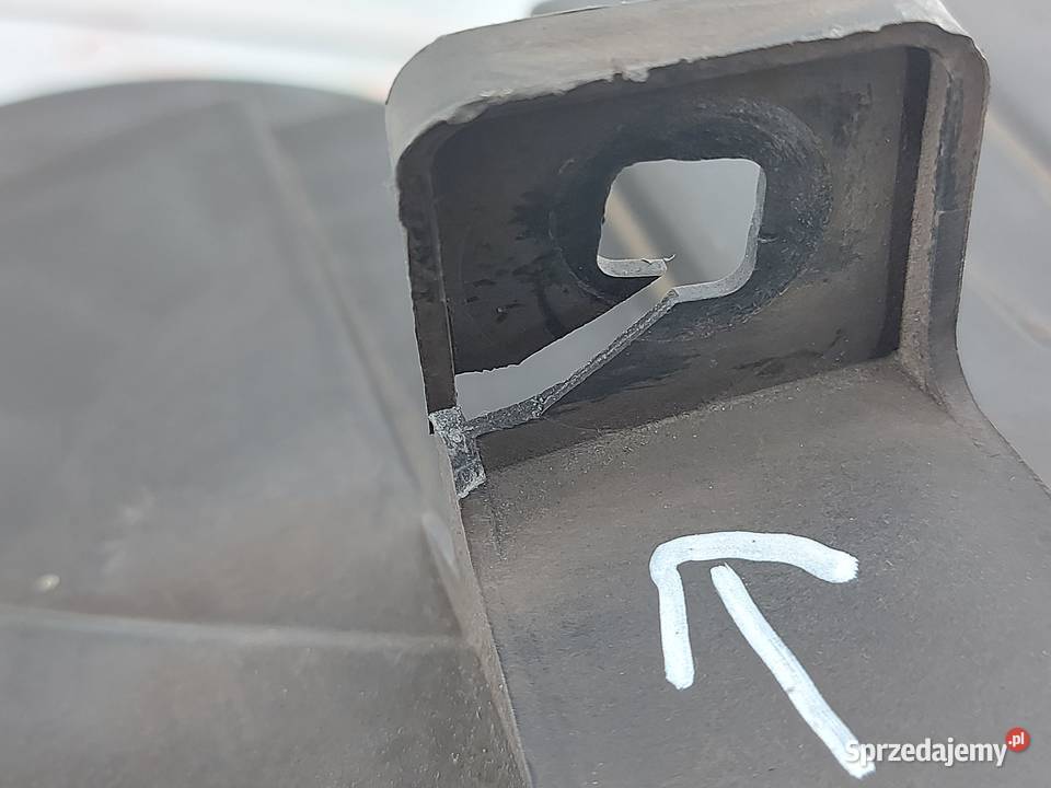 VW CRAFTER 15r lampa prawa przód ANGLIK świętokrzyskie Kielce