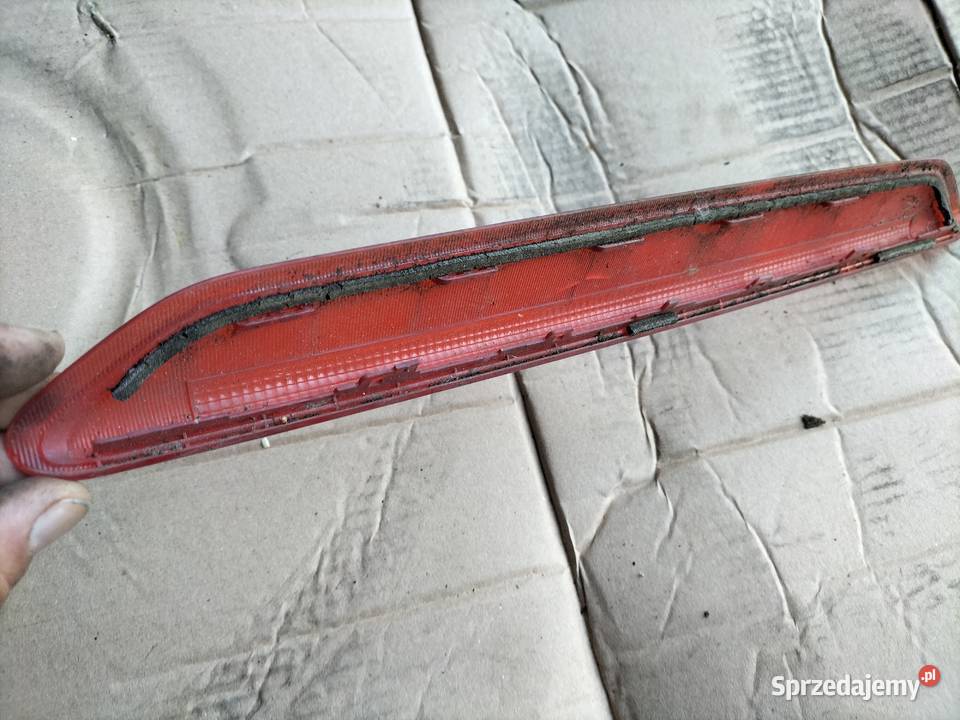 VW POLO 9N 4 TRZECIE ŚWIATŁO STOPU KLAPY Kamień-Kolonia