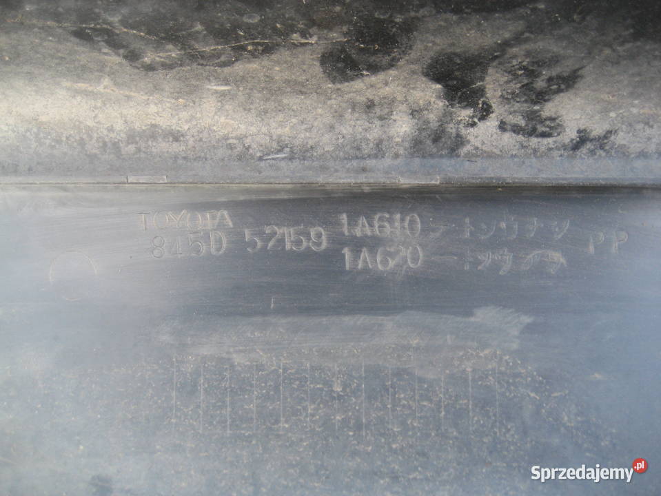 toyota corolla e10 sedan 9397r zderzak tył Rakoniewice sprzedam