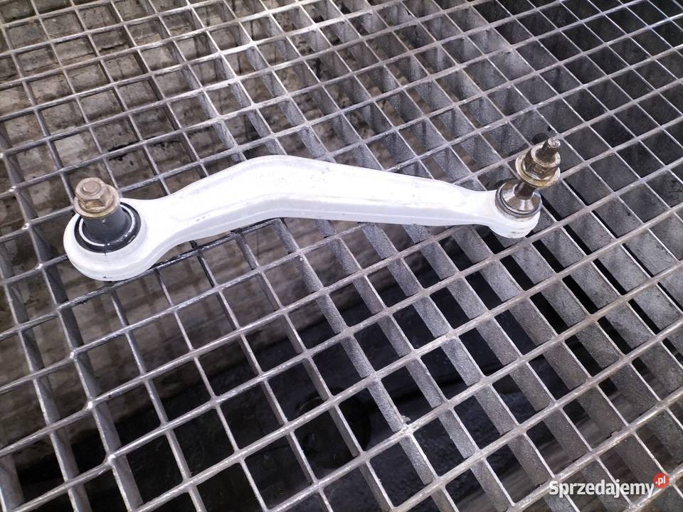 Wahacz poprzeczny tylny górny prawa strona BMW osobowe Poręba sprzedam