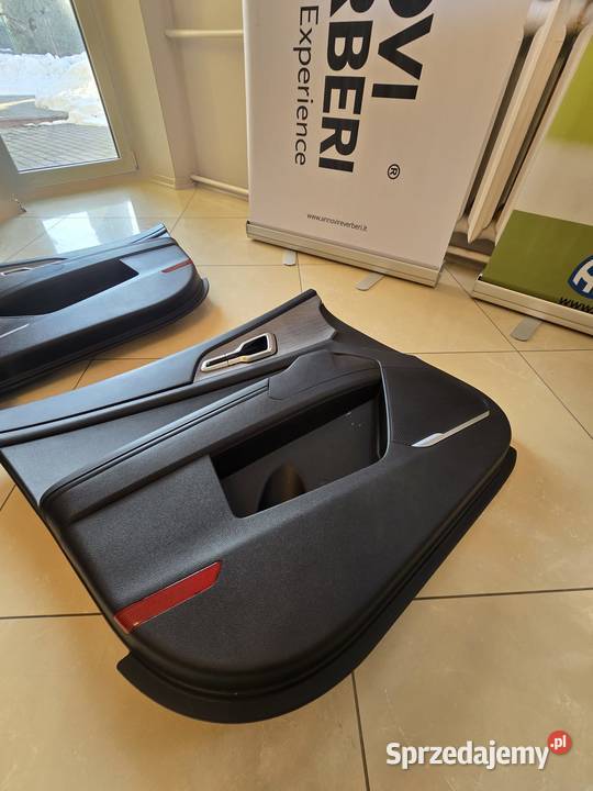 Komplety Wnętrze KIA SPORTAGE V NQ5 Kanapa Tunel Zaczernie sprzedam