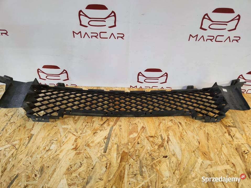 Kratka Dolna Środkowa Zderzaka Przód Mercedes osobowe Pleszew