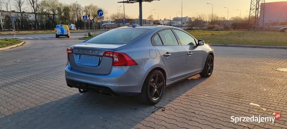 Sprzedam VOLVO S60 II D3 150 2017 Kraków