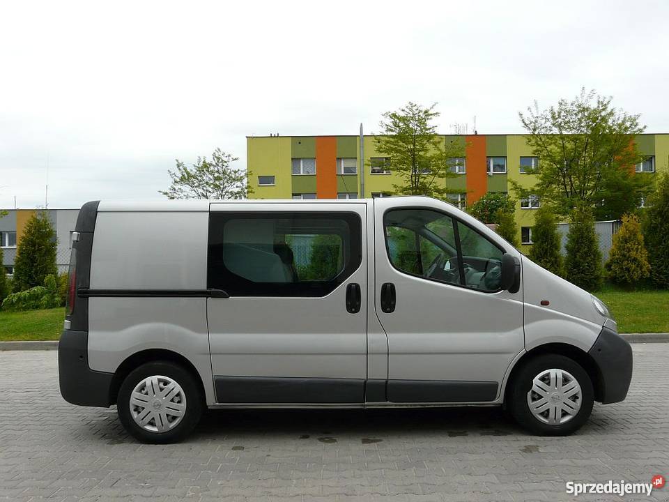 OPEL VIVARO 19 DTI 5 miejsc Holenderka Rok produkcji 2005 Kielce sprzedam