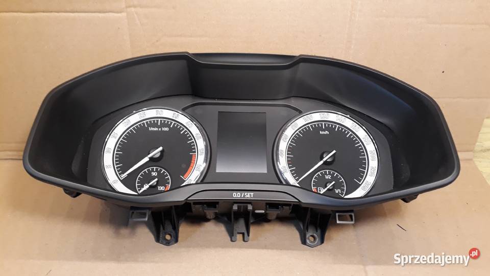 SKODA KAROQ LICZNIK ZEGAR 565920751A osobowe Międzychód sprzedam
