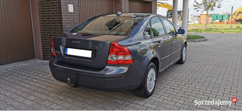 VOLVO S40 18 125 2006r DOINWESTOWANE LAKIER NOWY nieuszkodzony Poznań sprzedam