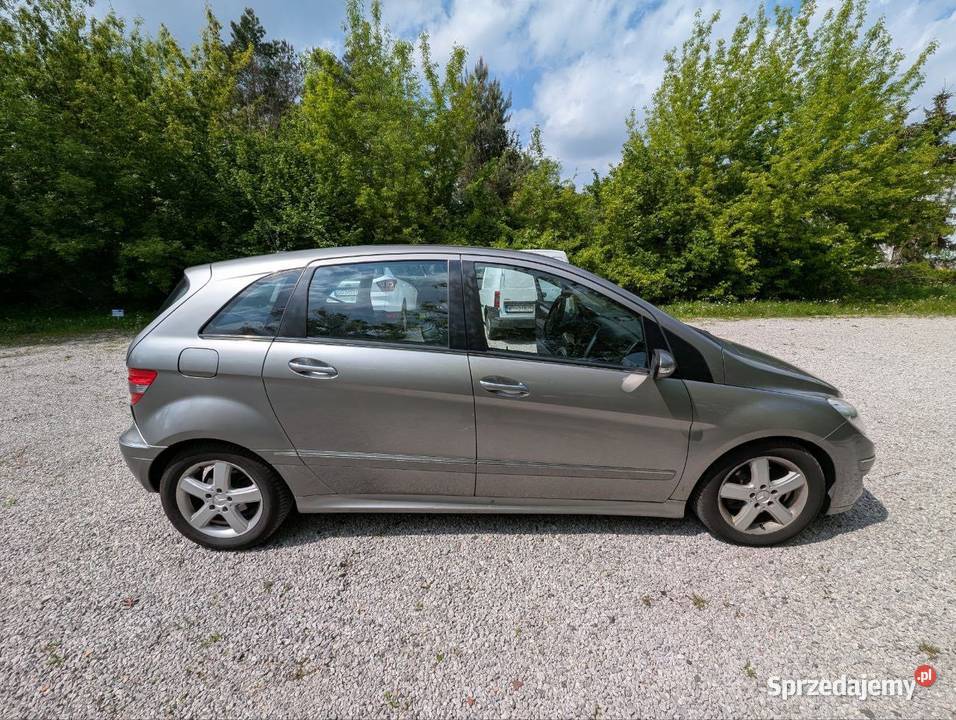 Mercedes B klasa 2006 r światła do jazdy dziennej