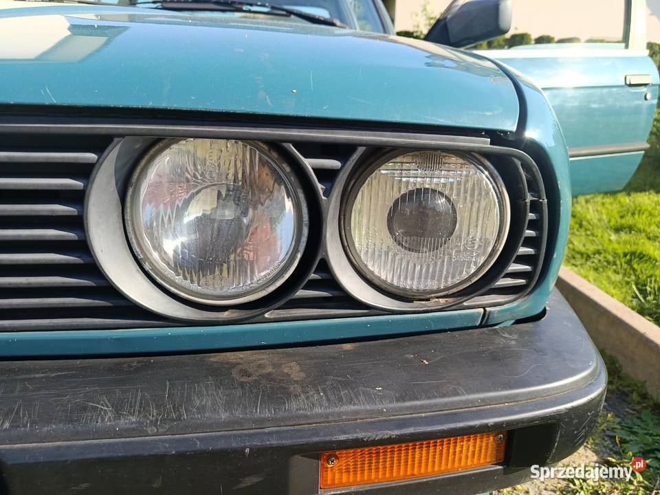 BMW e 30