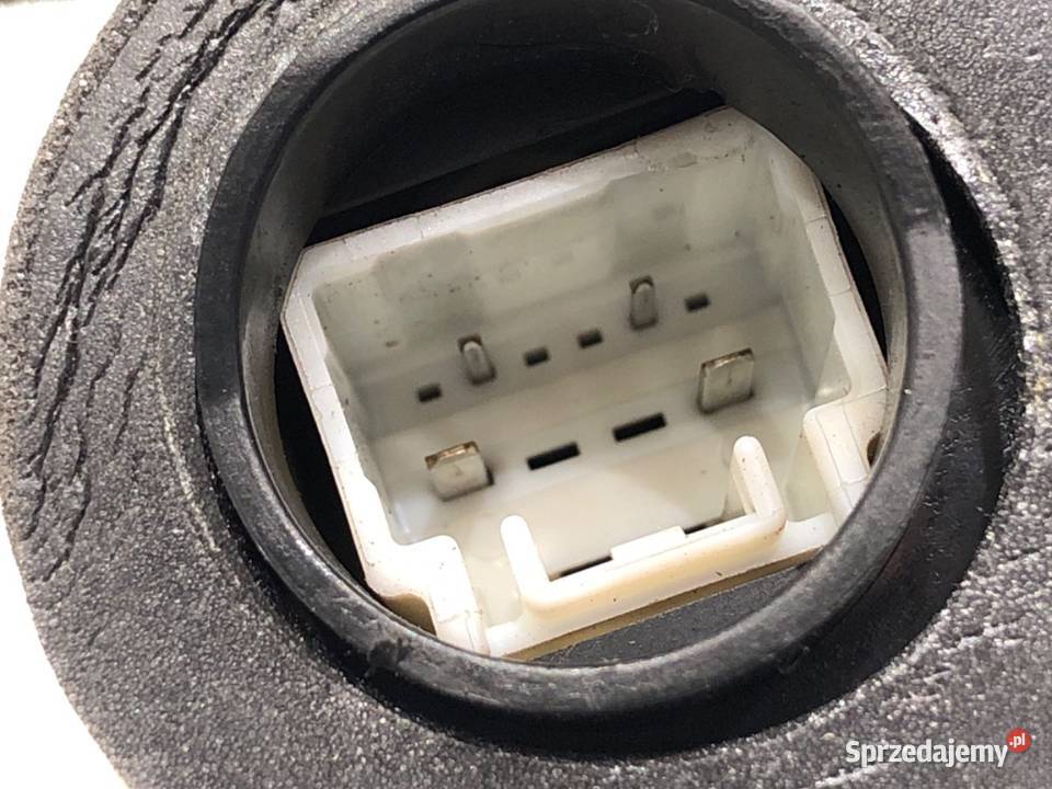 ZAMEK DRZWI LEWY TYŁ LEXUS CT Hatchback