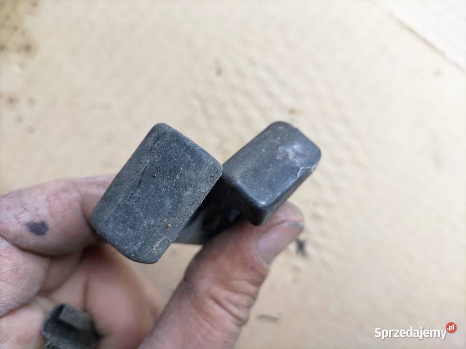 AUDI 80 B3 80B3 893827247A ODBÓJ ODBOJE TYLNEJ Kamień-Kolonia sprzedam
