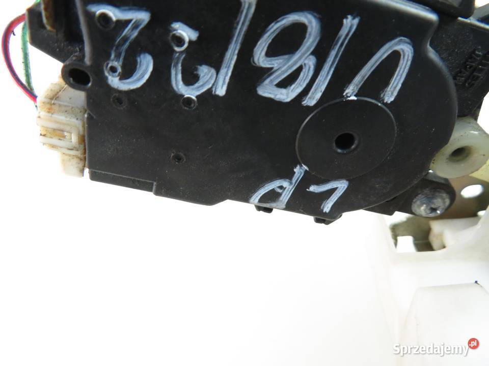 ZAMEK LEWY PRZEDNI SUBARU TRIBECA B9