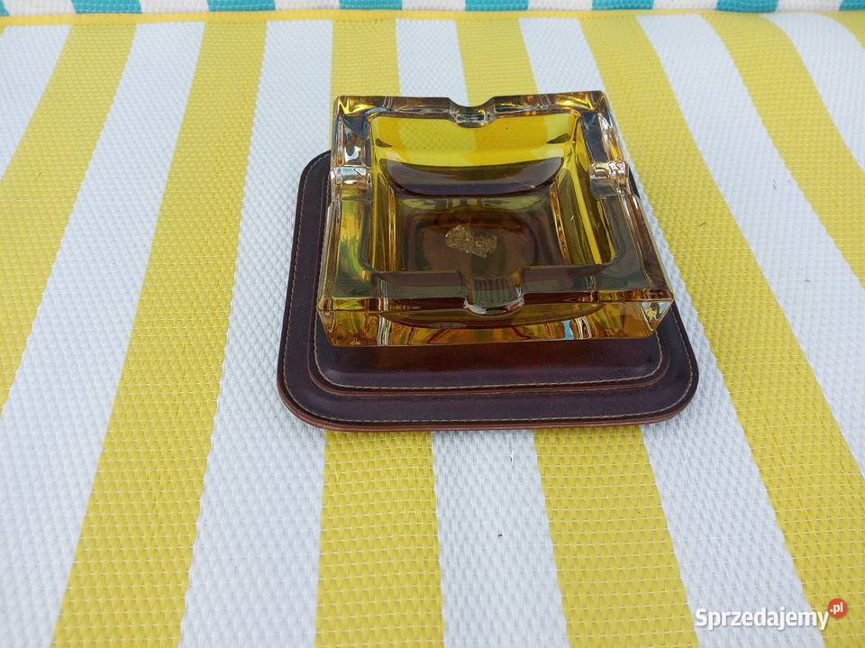 Popielniczkę sprzedam kujawsko-pomorskie Borówno