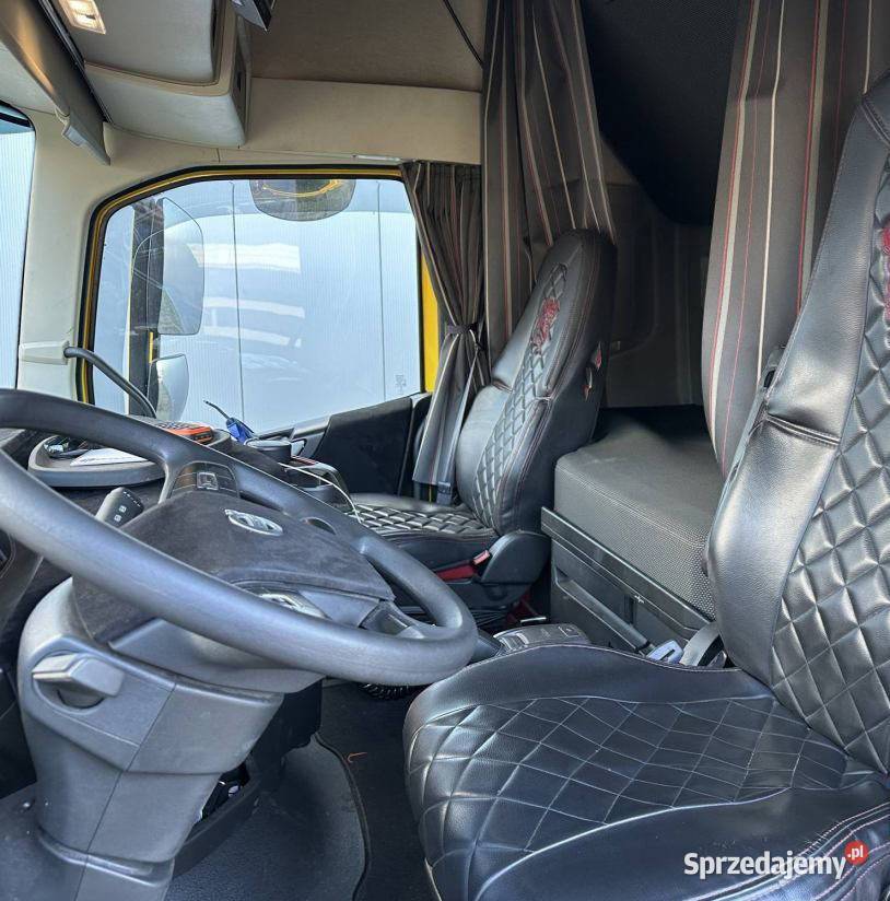 Ciagnik nowy model Volvo FH Warszawa