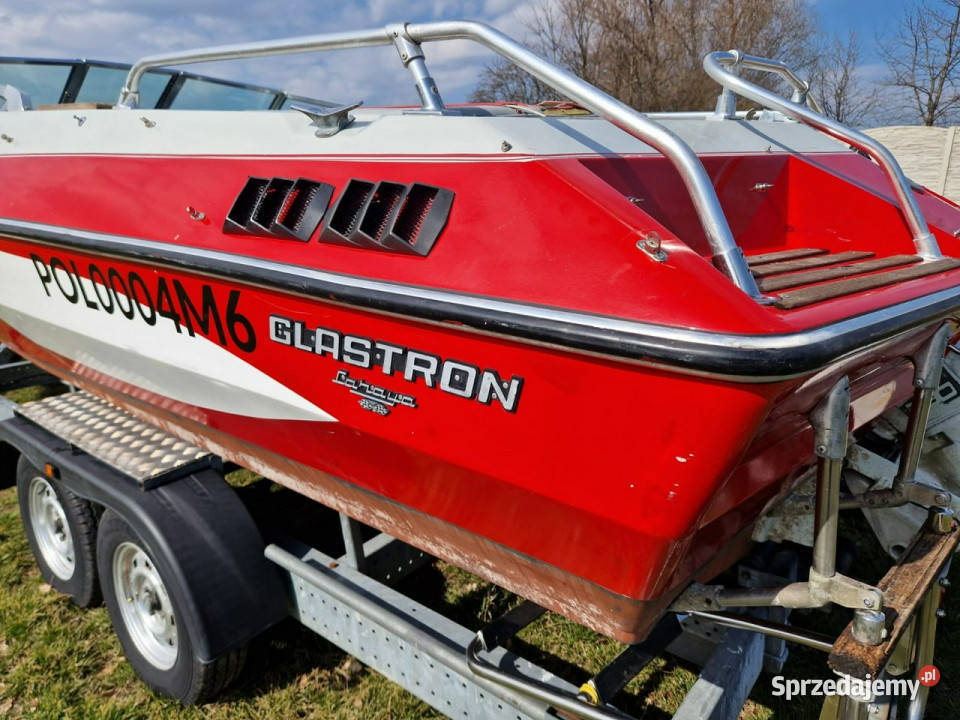 jachty motorowe Glastron Glastron Laraya Strobice