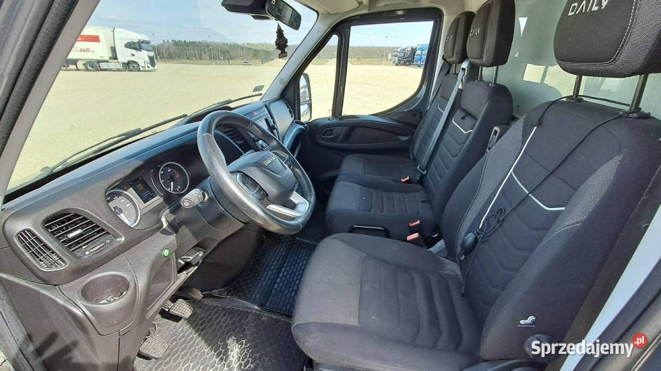 Iveco Daily 50C18 V automatyczna Komorniki sprzedam