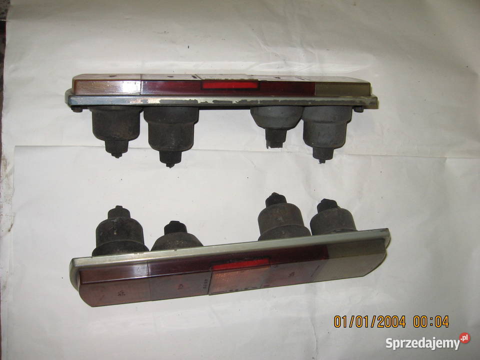 SKODA 100 stare lampy tył Lampa auto PRL osobowe