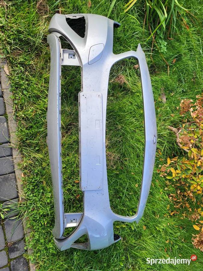 Zderzak przód Mercedes A W176 srebrny Zderzaki Żywiec