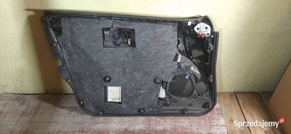 Boczek tapicerka drzwi Mercedes W212 Prawy przód Włoszczowa sprzedam