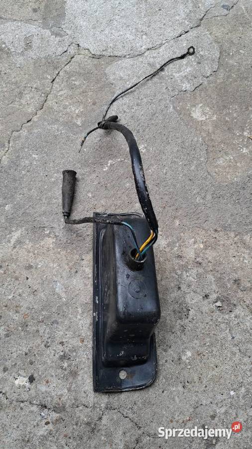 obudowa kierunkowskazu lewa przód Fiat125p 6874r Leszno