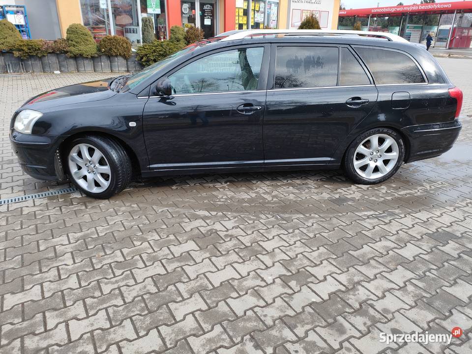 Toyota Avensis 2004 240718km Krosno