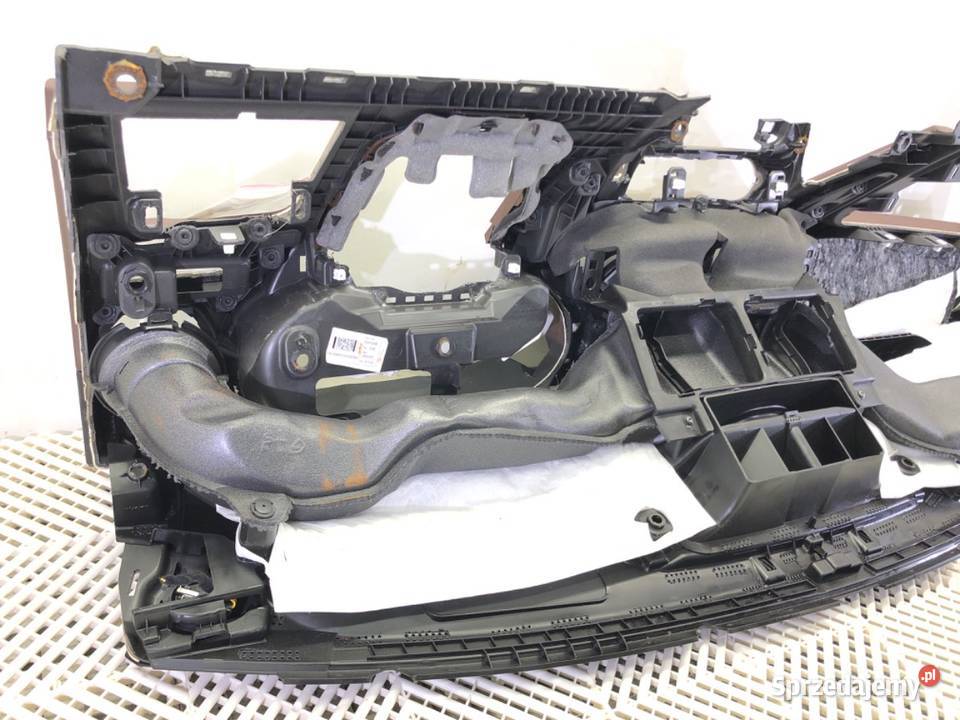 KOKPIT ALFA STELVIO SUV KONSOLA DESKA osobowe Deski rozdzielcze, konsole