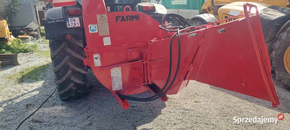 Rębak do ciągnika farmi forest Hf 231260 Wałbrzych sprzedam