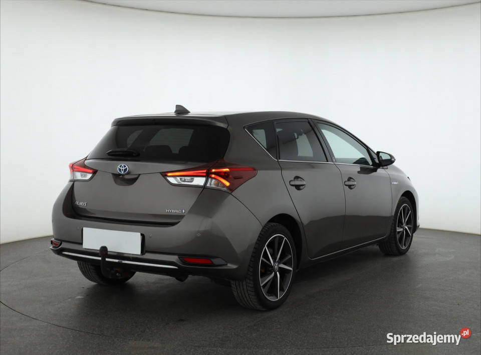 Toyota Auris Hybrid nawigacja dolnośląskie Bielany Wrocławskie