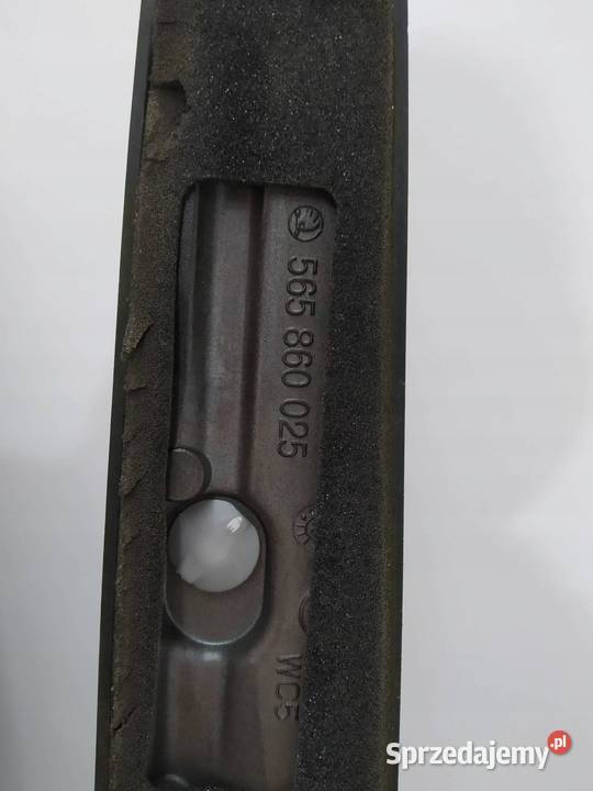 RELINGI RELING SZTUKE 565860025 Skoda Kodiaq I sprzedam